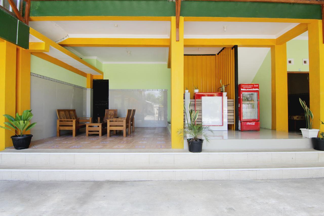Losmen Alden Kretek Exterior photo